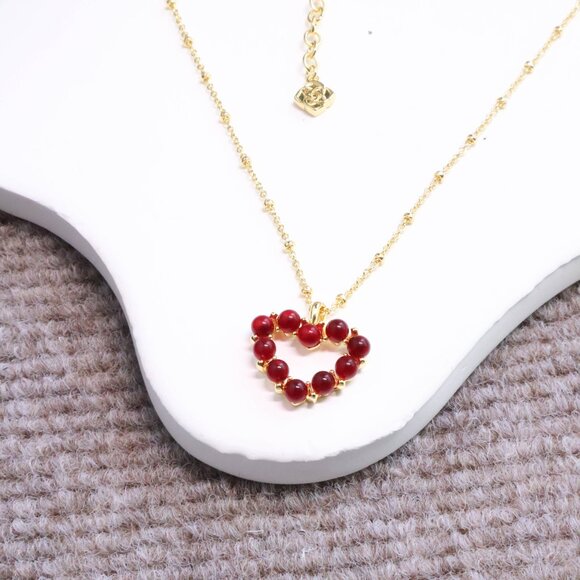 Kendra Scott Red Glass Gold Short Necklace - Ashton Heart - Picture 2 of 2